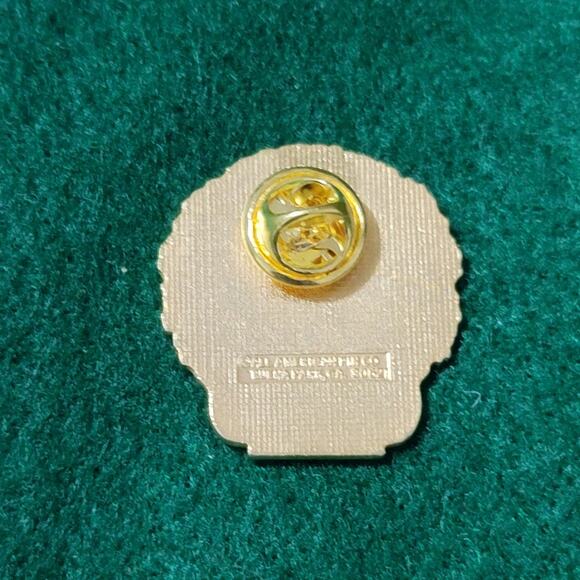 Vtg 1987 Happy Holidays First American Trust Teddy Bear Lapel Pin - Picture 2 of 3